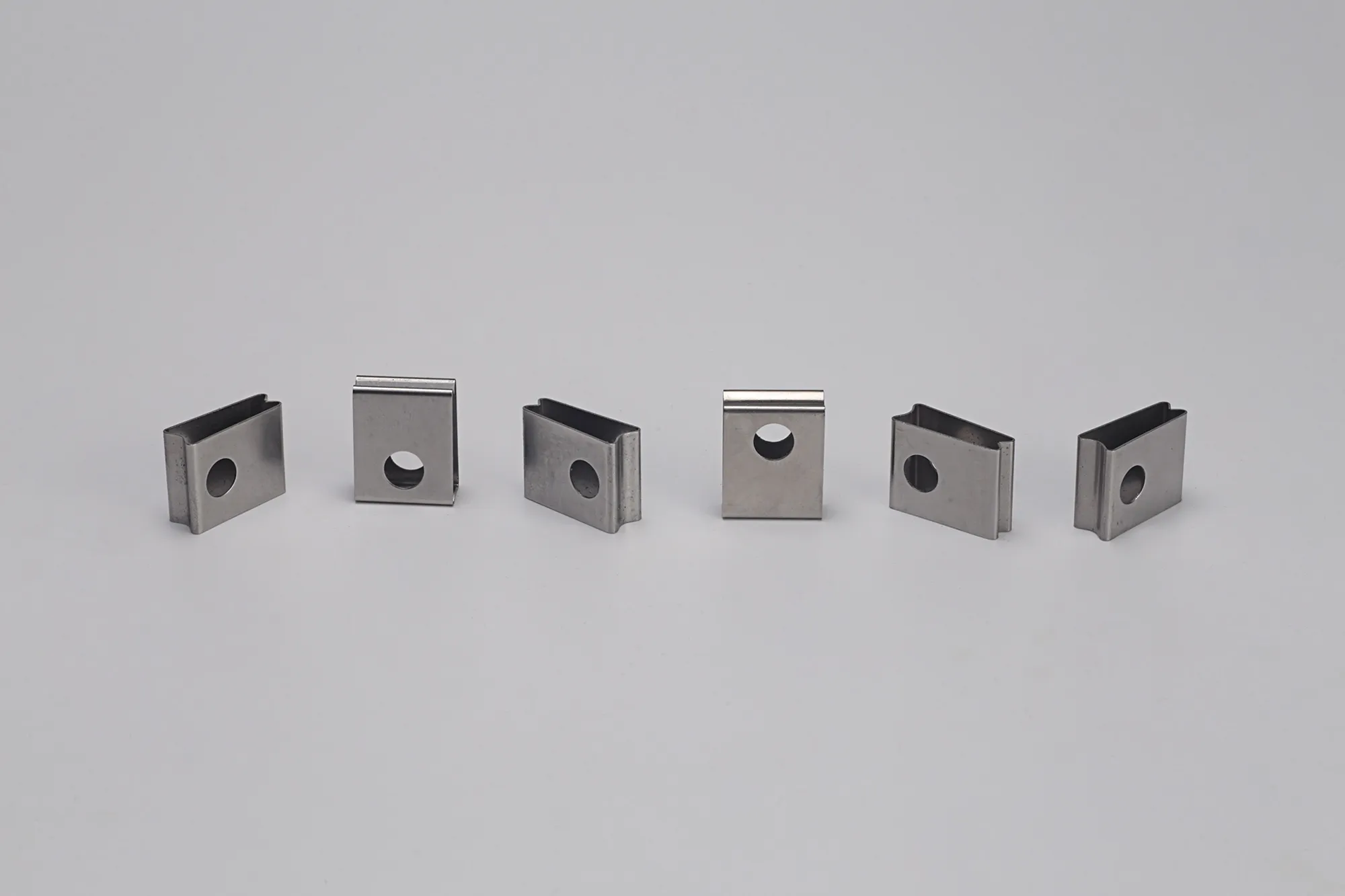Snap Hanger For All 3 Circuit Recessed Tracks With Or Without Data Bus 557 0 5321 0  Eutrac Adapters & Components-Galvanized
